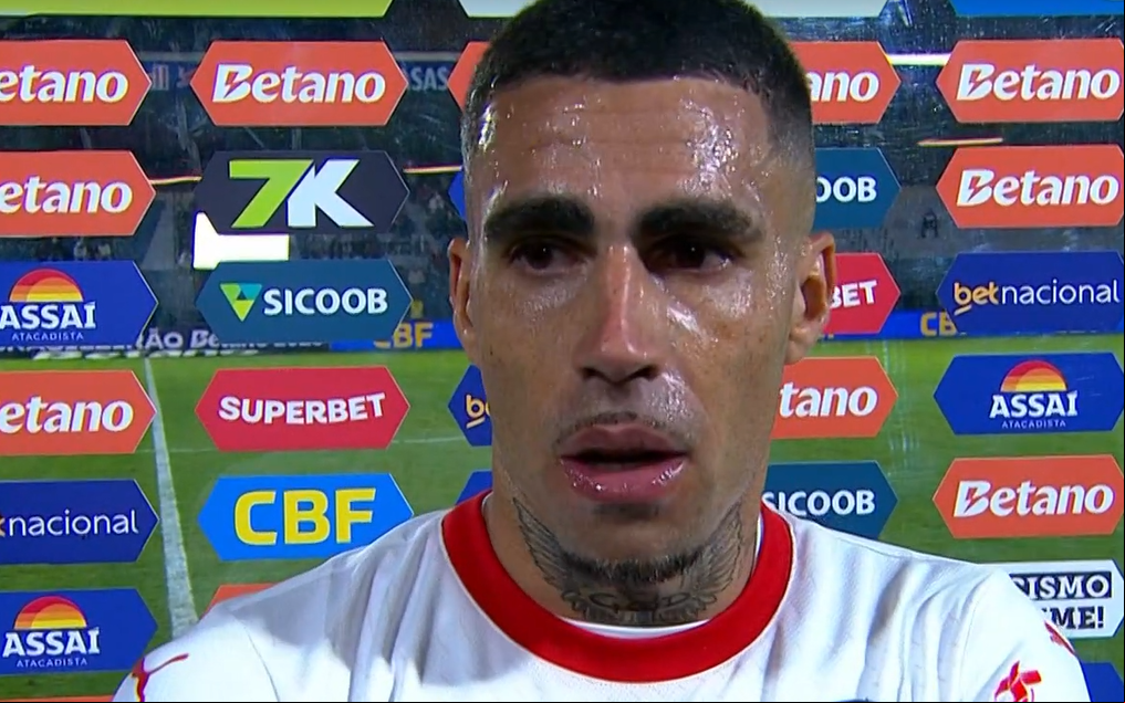 Gabriel, volante do Bragantino (Foto: reprodução / Premiere)