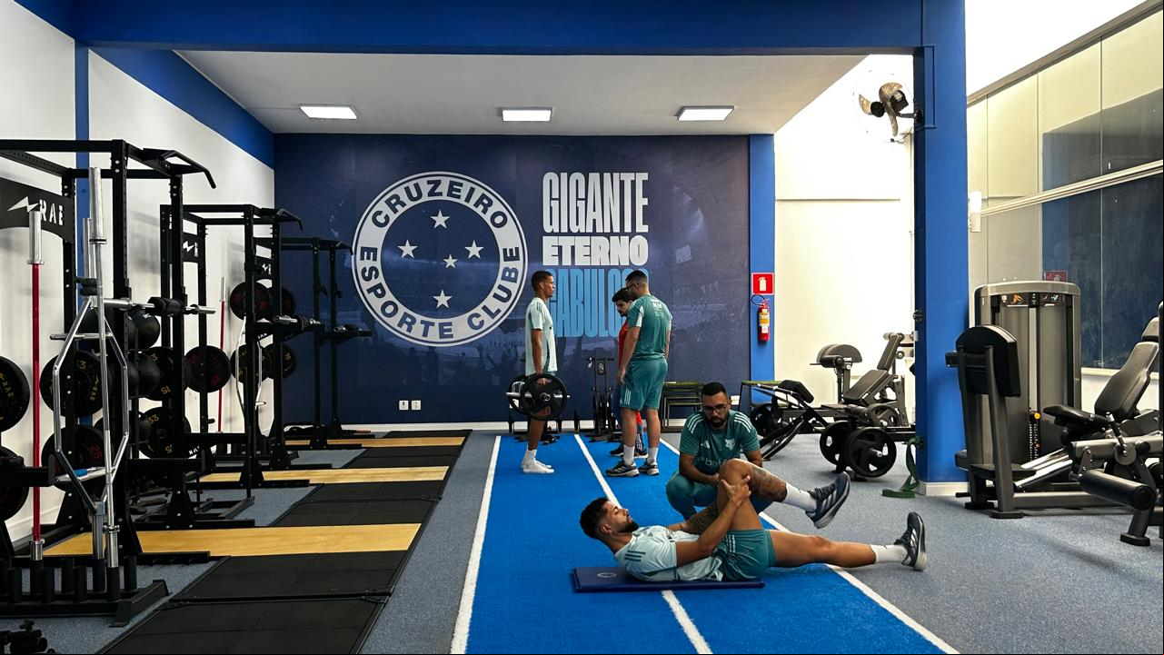 João Marcelo durante exercícios na Toca da Raposa 2